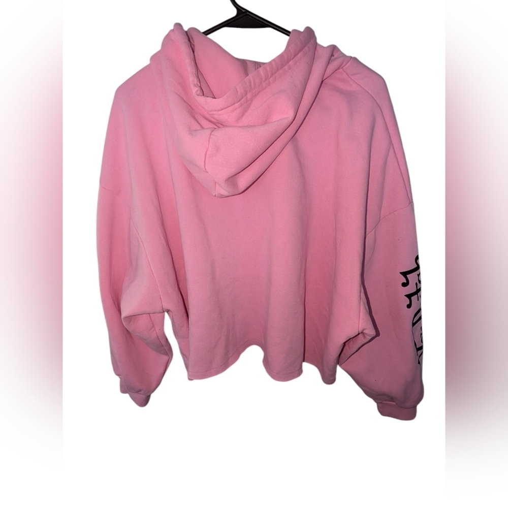 Von Dutch Light Pink Cropped Hoodie - Picture 2 of 4